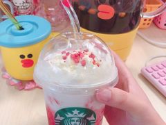 -星巴克臻选(莘庄仲盛店)