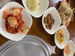 -亲昵春川鸡排(韩国美食街店)