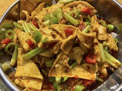 -小柒家第一锹东北菜(城关店)