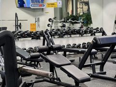 -超鹿运动(达信大厦店)