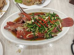 -拉威海鲜市场