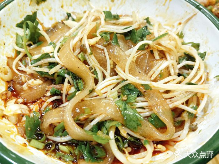 签金鼎老陈皮辣卤兔头串串火锅粉图片