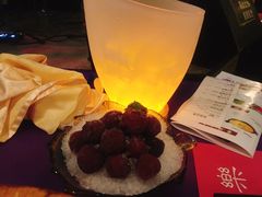 杨梅-胡桃里音乐酒馆(环亚凯瑟琳广场店)