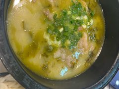 -鸡汤过桥·过桥米线