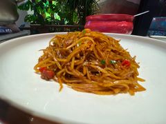 -老湘亲·品鉴湘菜(蔡塘爱琴海店)