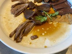 -潮界(LU·ONE凯德晶萃广场店)