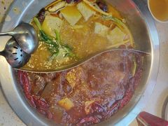 -锅爷爷重庆老火锅(临平店)