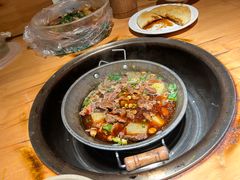 -大众跷脚牛肉馆·非遗传承单位(峨眉山店)