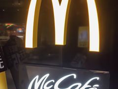 -麦当劳(中山公园龙之梦店)