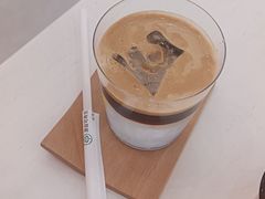 -YECLIP COFFEE 黄色回形针咖啡