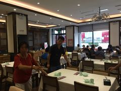 大堂-天和晟烤鸭店(玉泉西街店)