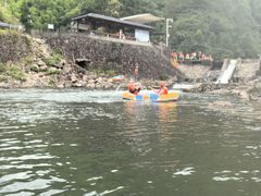 -安吉龙王山峡谷漂流