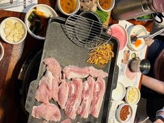 -Dombe豚(黑猪肉街店)