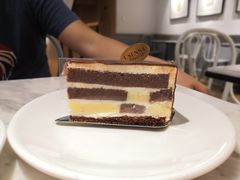 巧克力蛋糕-罗森尼娜(解放西路店)