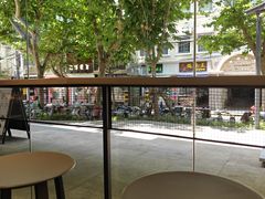 -喜茶(上海打浦桥日月光gelato lab+店)