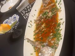 -忆江南·临江鱼馆