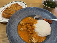 咖喱鸡块咖喱饭-犀牛家猪排
