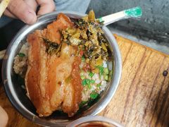 -老嘢扣肉糯米饭(云亭街店)