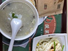 肉夹馍-魏家凉皮(次渠店)