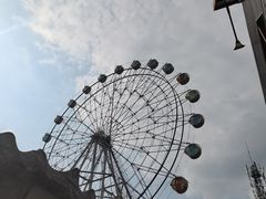 -美心红酒小镇游乐园