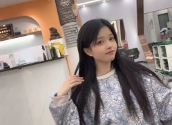 -V8潮牌·接发烫染连锁