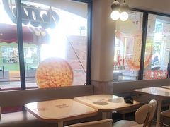 -必胜客(阿罗海店)