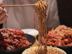 -巴厘龙虾·榜首油焖大虾(音乐学院·沿江酒馆店)