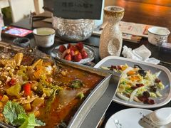-小锅巴纳西餐厅