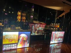 -唐拉雅秀酒店-西锦汇空中BBQ·思创餐厅