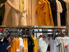 -王府井奥莱临潼小镇(临潼店)