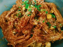 -张大师鸭爪爪特色干锅(南湖店)