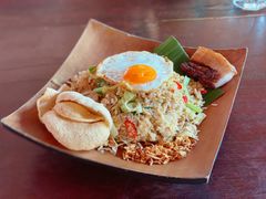 印尼式炒飯-Naughty Nuri’s Phuket
