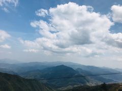 -浙东第一尖雪山欢乐谷