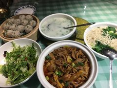-俭朴菜(鲁磨路店)