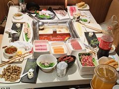 -海底捞火锅鲜切牛肉主题店(长寿路店)
