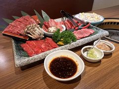 -炼火烤肉店