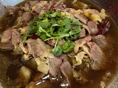 -大众跷脚牛肉馆·非遗传承单位(峨眉山店)