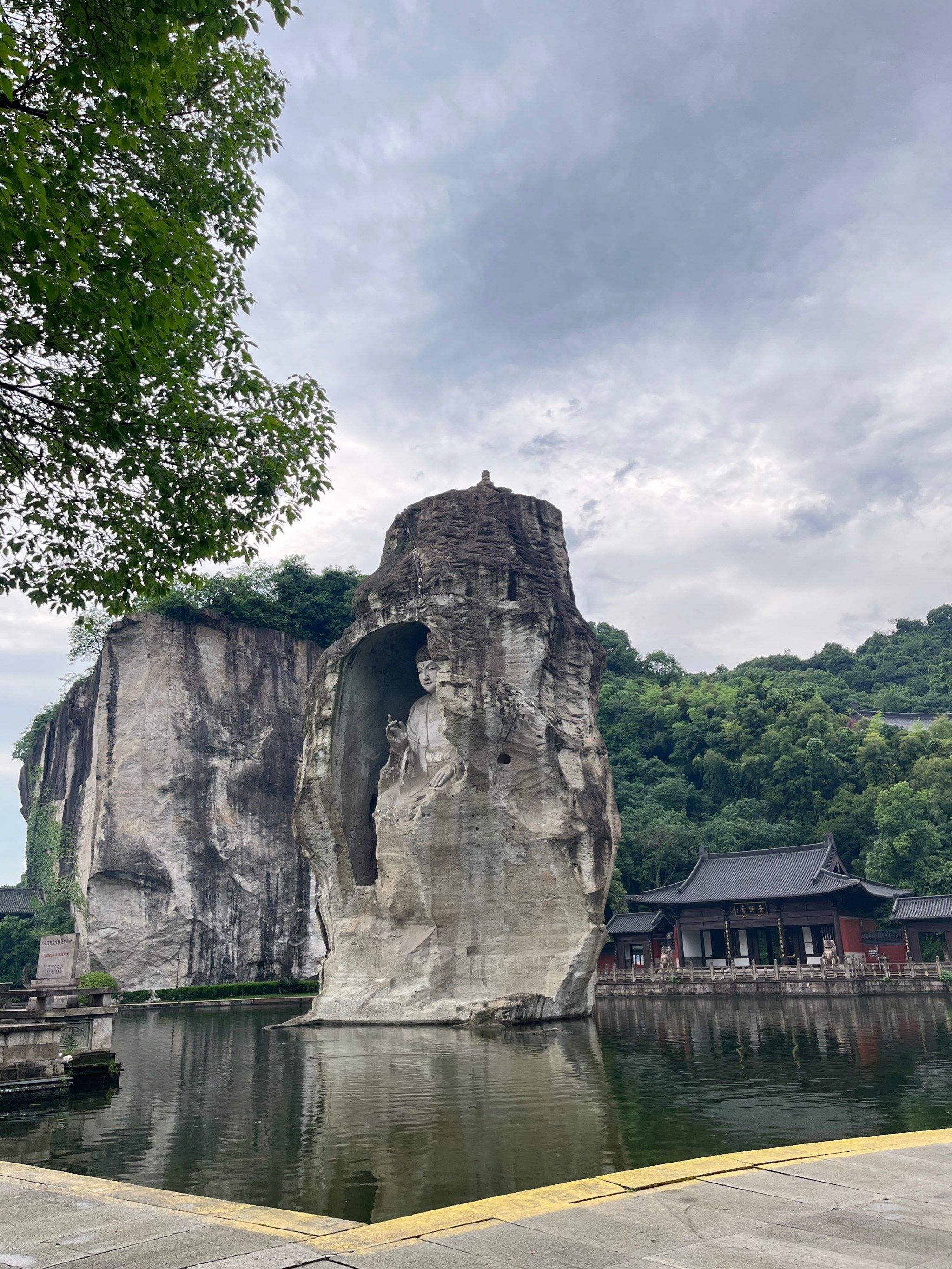 绍兴柯岩风景区