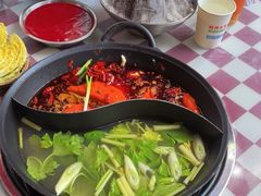 -赵美丽·重庆社区火锅·直营店(火车东站·中豪国际店)