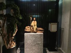 -新盈光·云会所(百丈东路店)