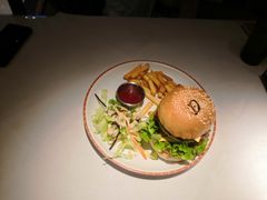 -阿妮叶李(光谷世界城店)