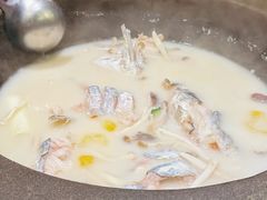 鲜潭蒸汽石锅江团鱼-鲜潭蒸汽石锅鱼(五道口购物中心店)
