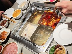 -海底捞火锅(奥体南路店)