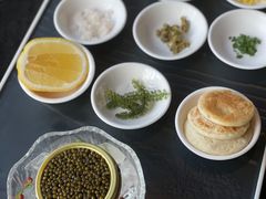 薄饼鱼子酱10克-AZUL by FUEL蓝色·法式酒馆(琶醍店)