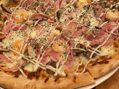 -城市大道红炉披萨烘焙坊