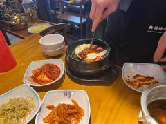 -唯成•韩国炭火烤肉 유성고기