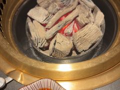 -铭牛烧肉·和牛海鲜自助(高新月牙湖店)
