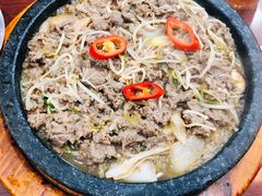 韩式烤肉-神仙雪浓汤(明洞店)