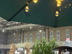 -兴芮温泉度假区