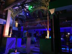 -Cocomangas Shooter Bar